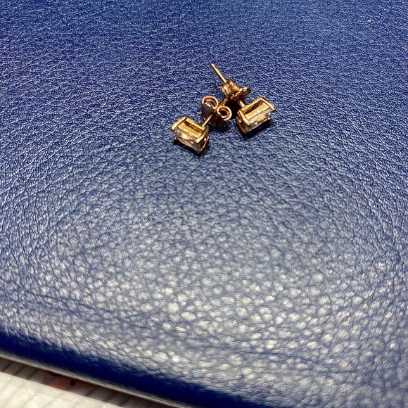 Rose gold plated over 925 silver stud earrings - Picture 3 of 3